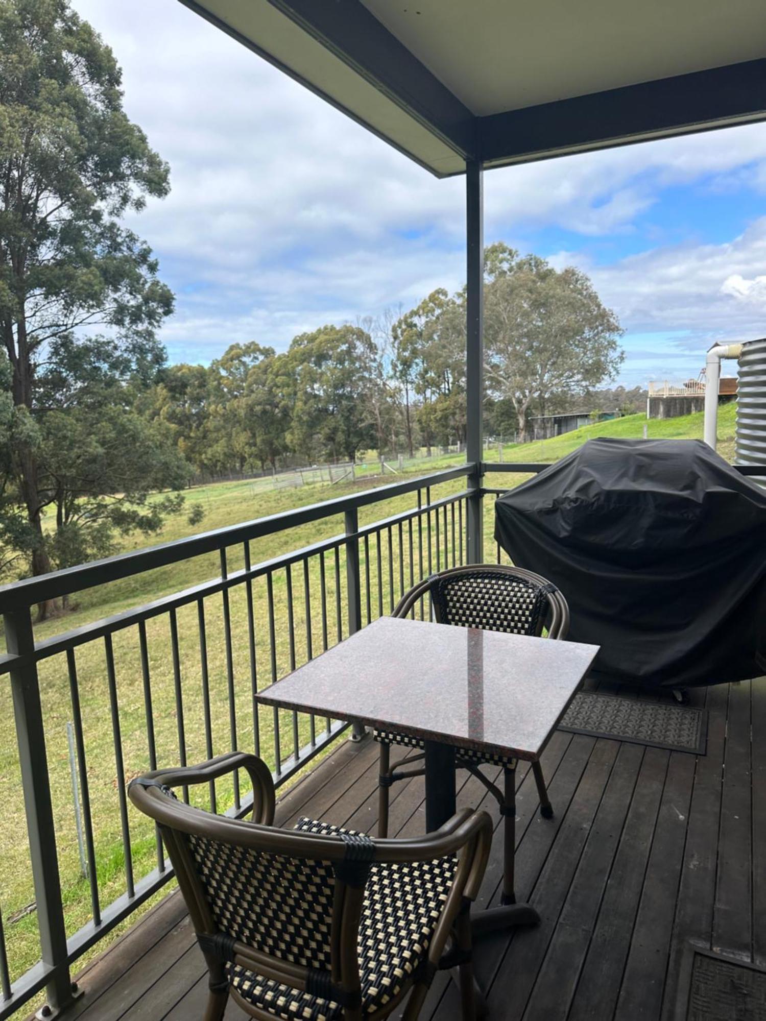 Blueberry Hills On Comleroy Farmstay - Self-Contained Cottages Kurrajong Exterior photo